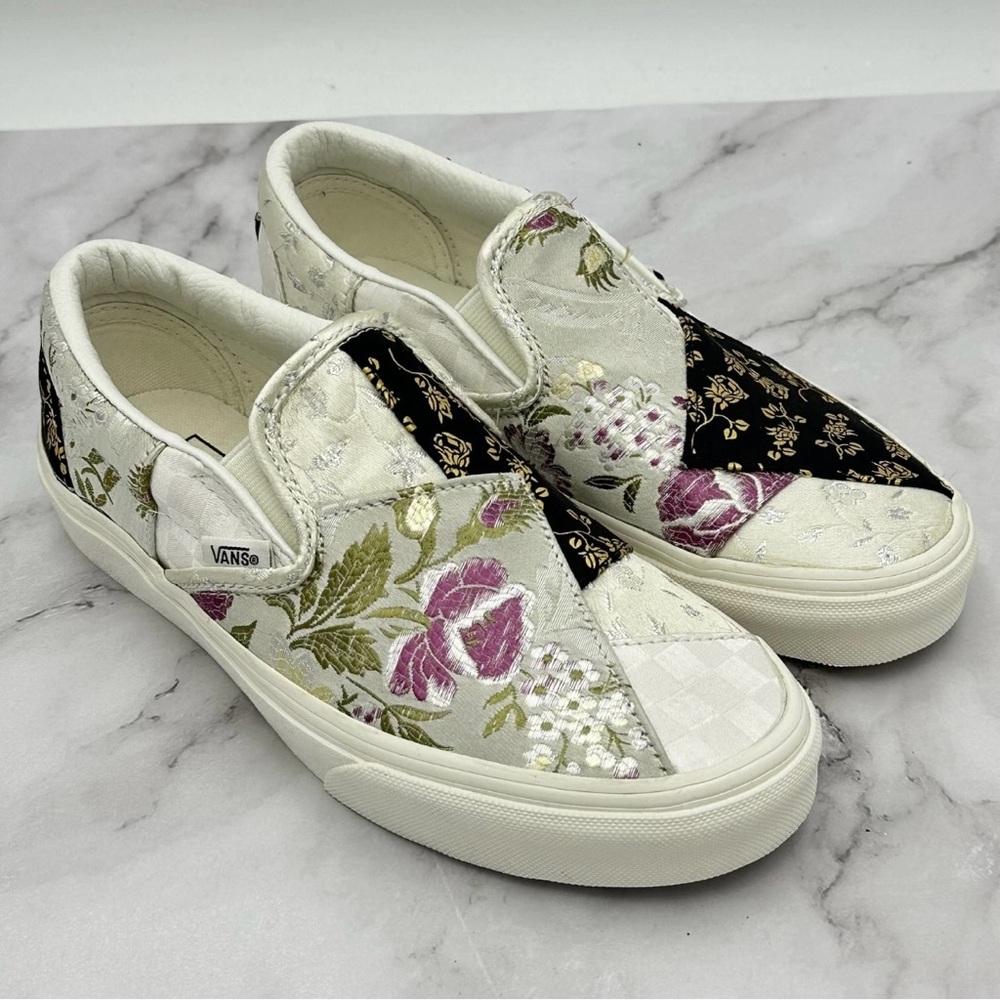 Vans Classic Slip On Shoes Womens Size 6.5 Retro Floral Patchwork White Brocade
